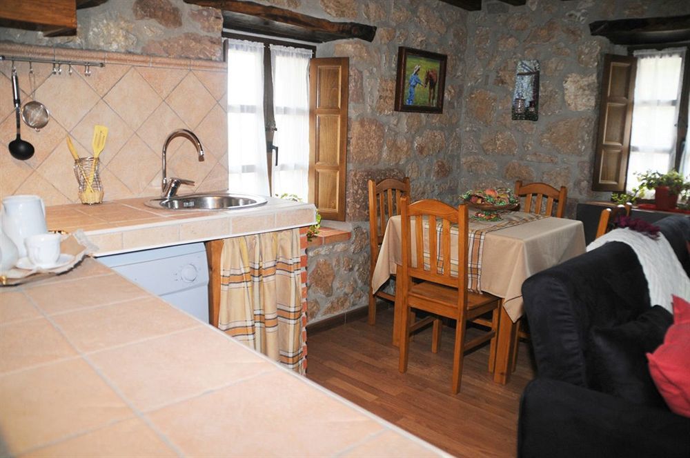 Apartamentos Rurales El Tio Pablo Picos De Europa Tresviso エクステリア 写真