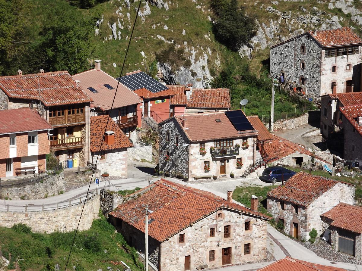 Apartamentos Rurales El Tio Pablo Picos De Europa Tresviso エクステリア 写真